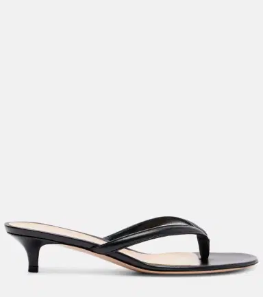 Gianvito Rossi Calypso 35 leather thong sandals | Thumbnail 3