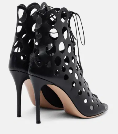 Gianvito Rossi 95 perforated leather pumps | Thumbnail 4 Gianvito Rossi 95 perforated leather pumps | Thumbnail 4