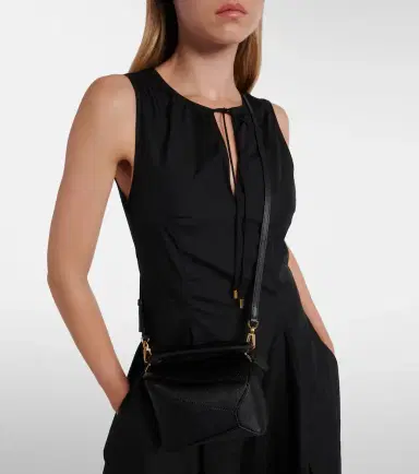 Loewe Puzzle Edge Mini leather top-handle bag | Thumbnail 6 Loewe Puzzle Edge Mini leather top-handle bag | Thumbnail 6