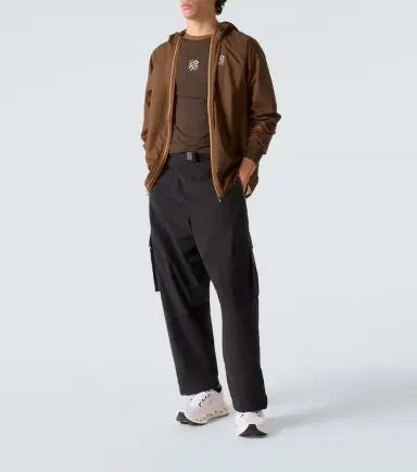Loewe x On logo technical top | Thumbnail 5