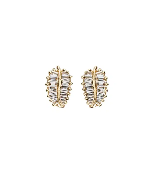 Small 18kt gold earrings with diamonds