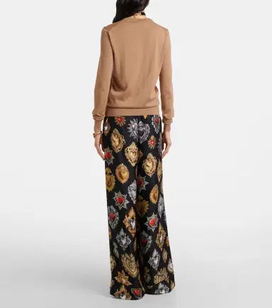Dolce & Gabbana DG cashmere and silk sweater | Thumbnail 2 Dolce & Gabbana DG cashmere and silk sweater | Thumbnail 2