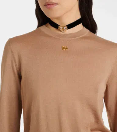 Dolce & Gabbana DG cashmere and silk sweater | Thumbnail 3 Dolce & Gabbana DG cashmere and silk sweater | Thumbnail 3
