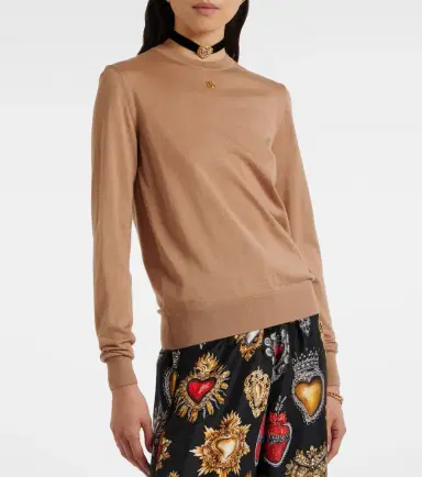 Dolce & Gabbana DG cashmere and silk sweater | Thumbnail 4 Dolce & Gabbana DG cashmere and silk sweater | Thumbnail 4