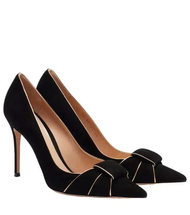 Gianvito Rossi Suede pumps