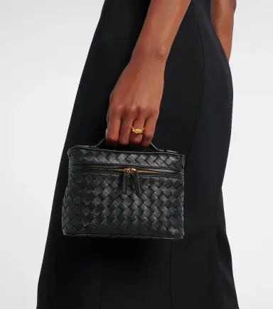 Bottega Veneta Intrecciato leather crossbody bag | Thumbnail 6 Bottega Veneta Intrecciato leather crossbody bag | Thumbnail 6