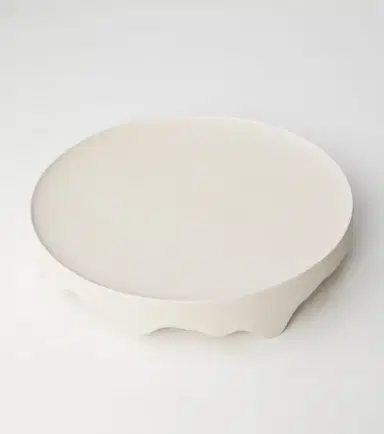 101 Copenhagen Iwa Big ceramic tray by Kristian Sofus Hansen and Tommy Hyldahl | Thumbnail 2