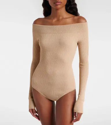 Alaïa Alaïa Ribbed-knit off-shoulder bodysuit | Thumbnail 4