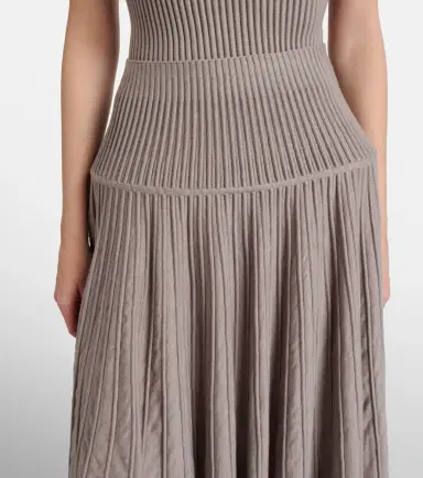 Alaïa Alaïa Pleated wool-blend midi skirt | Thumbnail 3