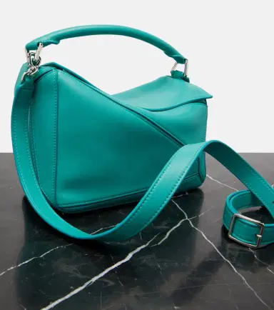 Loewe Featherlight Puzzle Small leather top-handle bag | Thumbnail 4 Loewe Featherlight Puzzle Small leather top-handle bag | Thumbnail 4