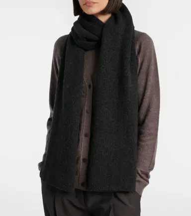 The Row Neki cashmere scarf | Thumbnail 4 The Row Neki cashmere scarf | Thumbnail 4