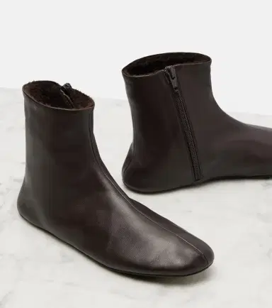 The Row Stella shearling-lined leather ankle boots | Thumbnail 4 The Row Stella shearling-lined leather ankle boots | Thumbnail 4