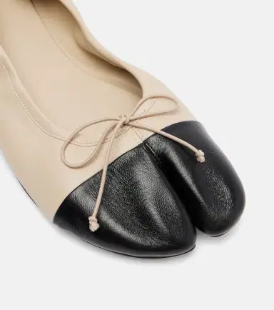 CHRISTEN Tabi leather ballet flats | Thumbnail 3