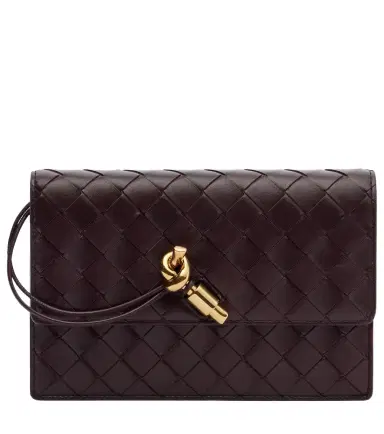 Bottega Veneta Andiamo Intrecciato leather wallet on chain | Thumbnail 1 Bottega Veneta Andiamo Intrecciato leather wallet on chain | Thumbnail 1