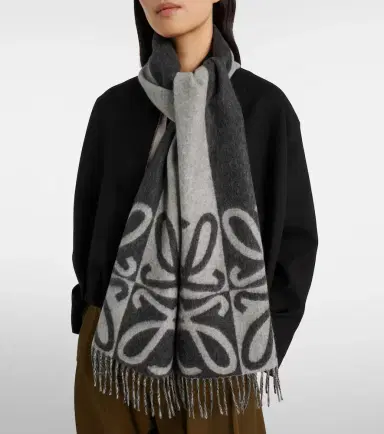 Loewe Anagram wool and cashmere scarf | Thumbnail 5