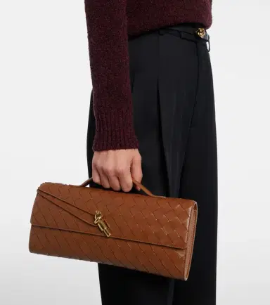Bottega Veneta Intrecciato leather clutch | Thumbnail 5