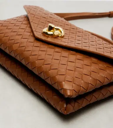 Bottega Veneta Knot Lock Intrecciato leather top-handle bag | Thumbnail 3 Bottega Veneta Knot Lock Intrecciato leather top-handle bag | Thumbnail 3