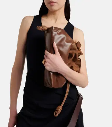 Loewe Flamenco Medium suede clutch | Thumbnail 8