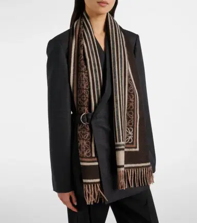 Loewe Anagram wool and cashmere jacquard scarf | Thumbnail 5 Loewe Anagram wool and cashmere jacquard scarf | Thumbnail 5