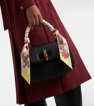 Gucci Printed silk twill scarf | Thumbnail 4