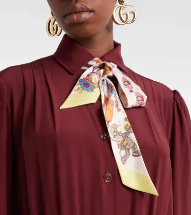 Gucci Printed silk twill scarf | Thumbnail 5