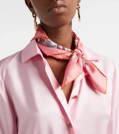 Gucci Printed silk twill scarf | Thumbnail 4
