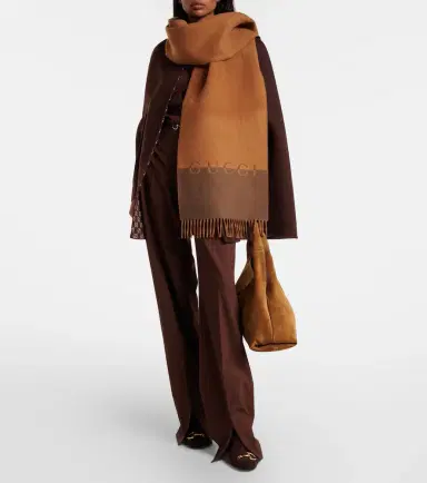 Gucci Logo wool and cashmere scarf | Thumbnail 4