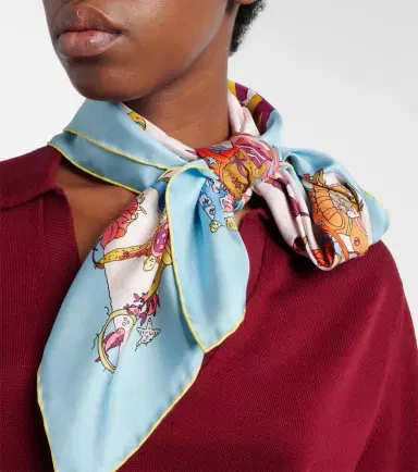 Gucci GG printed silk twill scarf | Thumbnail 4