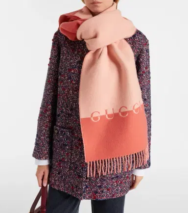Gucci Logo wool and cashmere scarf | Thumbnail 4
