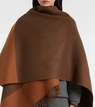 Gucci Fringed wool and cashmere poncho | Thumbnail 4