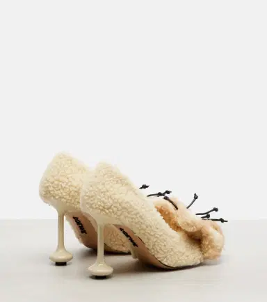 Loewe Toy floral-appliqué shearling pumps | Thumbnail 4