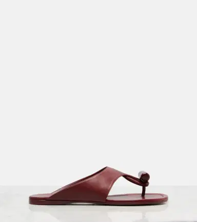 Loewe Toggle leather thong sandals | Thumbnail 4