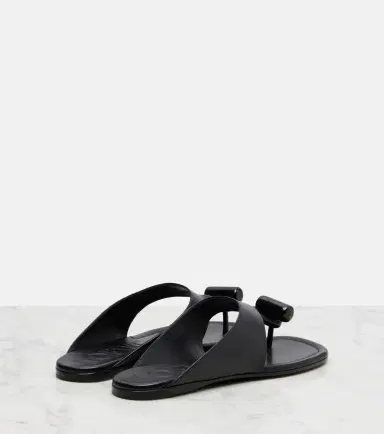 Loewe Toggle leather thong sandals | Thumbnail 3