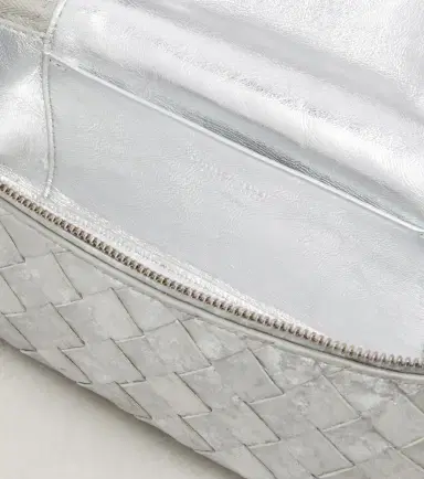 Bottega Veneta Bang Bang metallic leather vanity bag | Thumbnail 4 Bottega Veneta Bang Bang metallic leather vanity bag | Thumbnail 4