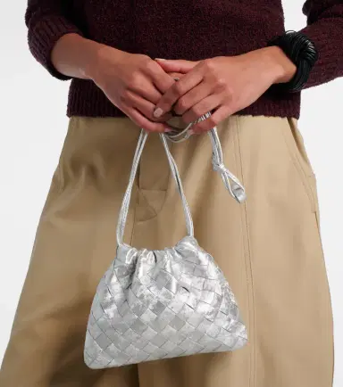 Bottega Veneta Intrecciato Small metallic leather pouch | Thumbnail 7