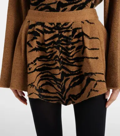 Alaïa Alaïa Knitted shorts | Thumbnail 2 Alaïa Alaïa Knitted shorts | Thumbnail 2