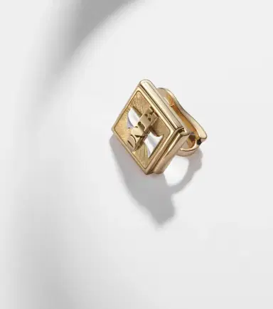 Marie Lichtenberg Buck 18kt gold single earring | Thumbnail 3