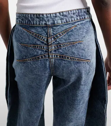 Alaia Alaïa Barrel-leg jeans | Thumbnail 6