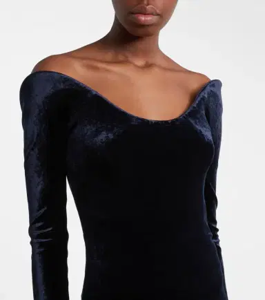 Alaïa Alaïa Off-shoulder velvet gown | Thumbnail 4