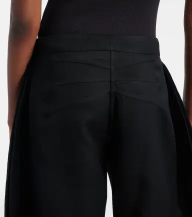 Alaïa Alaïa Virgin wool barrel pants | Thumbnail 3 Alaïa Alaïa Virgin wool barrel pants | Thumbnail 3