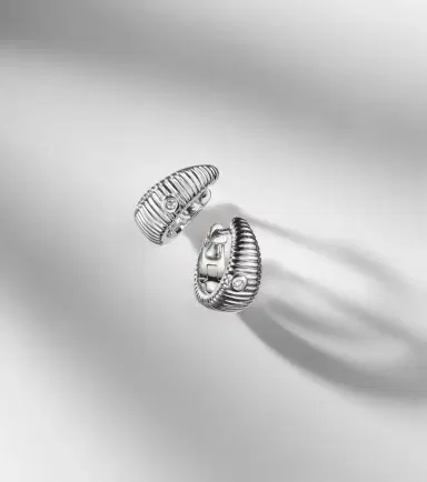 Yvonne Léon Yvonne Léon Berlingot Nano 9kt white gold hoop earrings with diamonds | Thumbnail 5