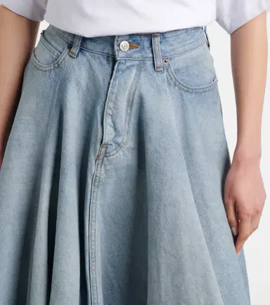 Balenciaga Pleated denim midi skirt | Thumbnail 4