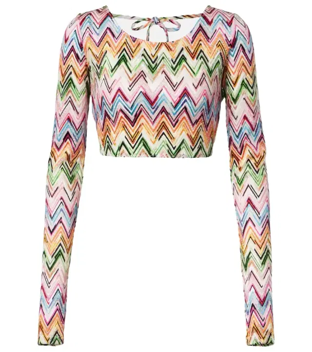 Zigzag crop top