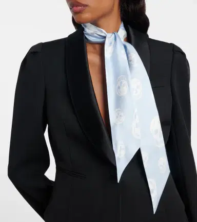 Alexander McQueen Skull silk scarf | Thumbnail 5