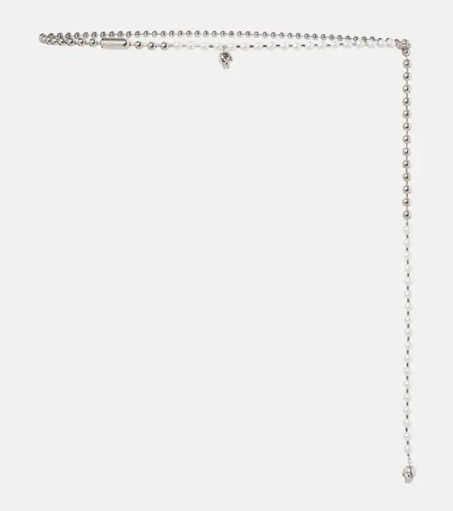 Skull embellished chain belt