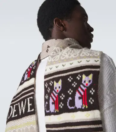 Loewe x Louis Wain wool-blend jacquard scarf | Thumbnail 4 Loewe x Louis Wain wool-blend jacquard scarf | Thumbnail 4