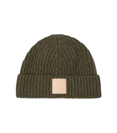 Loewe Logo ribbed-knit cashmere beanie | Thumbnail 1 Loewe Logo ribbed-knit cashmere beanie | Thumbnail 1