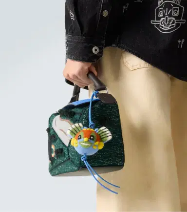 Loewe x Louis Wain Knight Cat wool bag charm | Thumbnail 4 Loewe x Louis Wain Knight Cat wool bag charm | Thumbnail 4