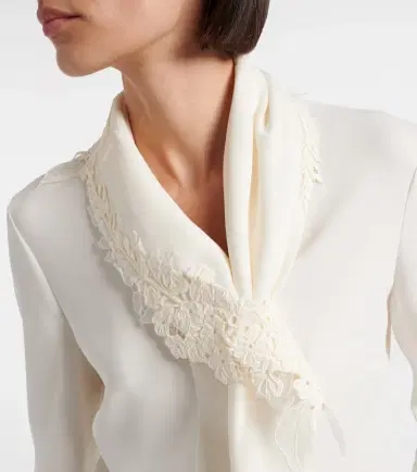 Oscar de la Renta Lace-trimmed silk-blend georgette blouse | Thumbnail 3