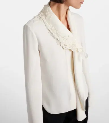 Oscar de la Renta Lace-trimmed silk-blend georgette blouse | Thumbnail 4